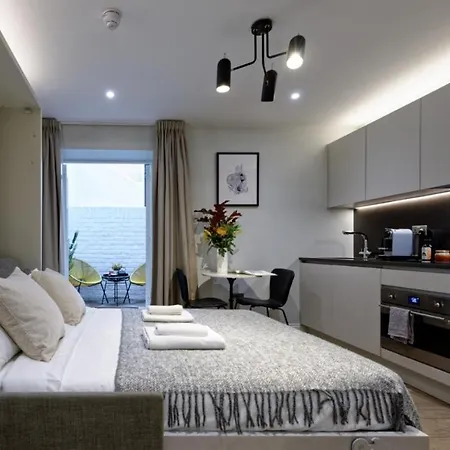 The Residen Kensington Aparthotel